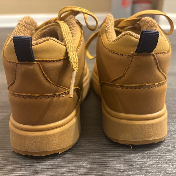 Nautica Tan High-Top Lace up Sneakers  NOIX X – Boys Youth 12 in tan - Picture 8 of 10